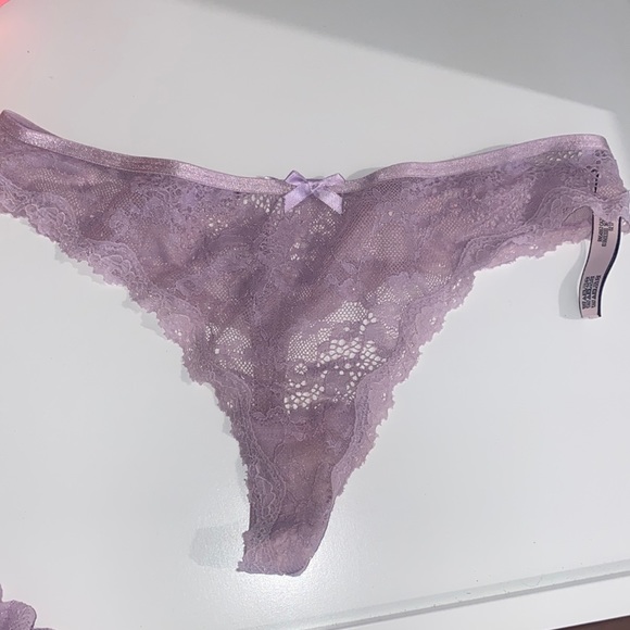 Victoria’s Secret purple lace bralette and panty - Picture 3 of 4